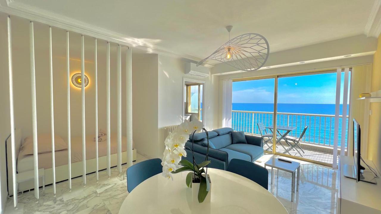 Seaviews By Jenni Menton, La Suite, Superbe Front De Mer, Top Emplacement Avec Terrasse Et Parking! Exterior foto